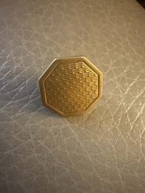 Vintage Krementz Art Deco Octagonal Gold Tone Engine Turned Tuxedo Shirt Stud/ b